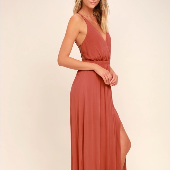Lulu’s Lost in Paradise Maxi Dress - Picture 3 of 8